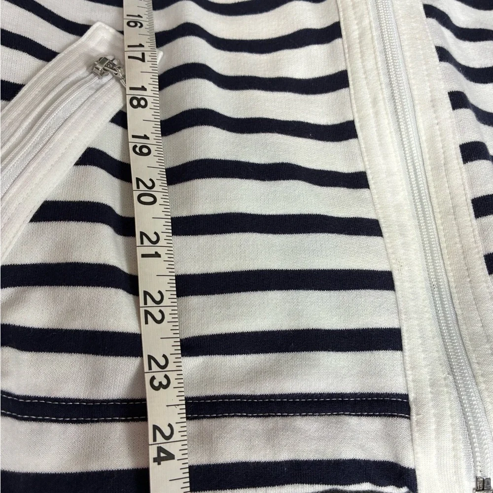Karen Scott Sport Navy White Striped Zip Up Top Size Large Nautical Old Money - Picture 8 of 8